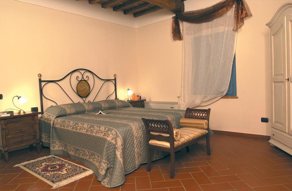 Podere Jana Antico Frantoio Vinci Habitación foto